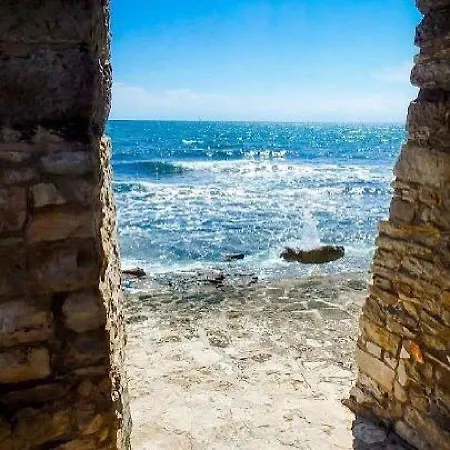 Daire Zadar 18 *